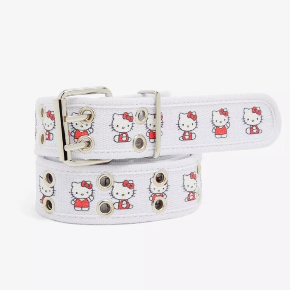 NWT Hello Kitty Grommet Belt